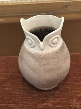 Pier 1 Owl Ceramic Vase - White and Gray